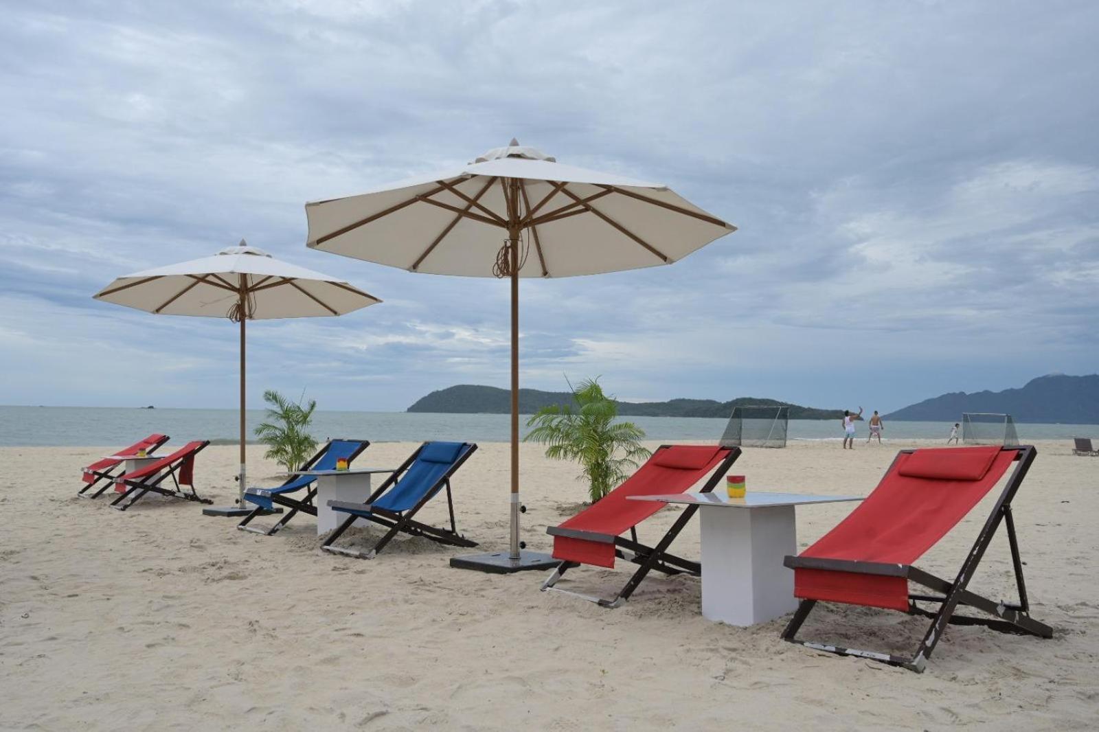 Holiday Villa Resort & Beachclub Langkawi Pantai Cenang  Eksteriør billede