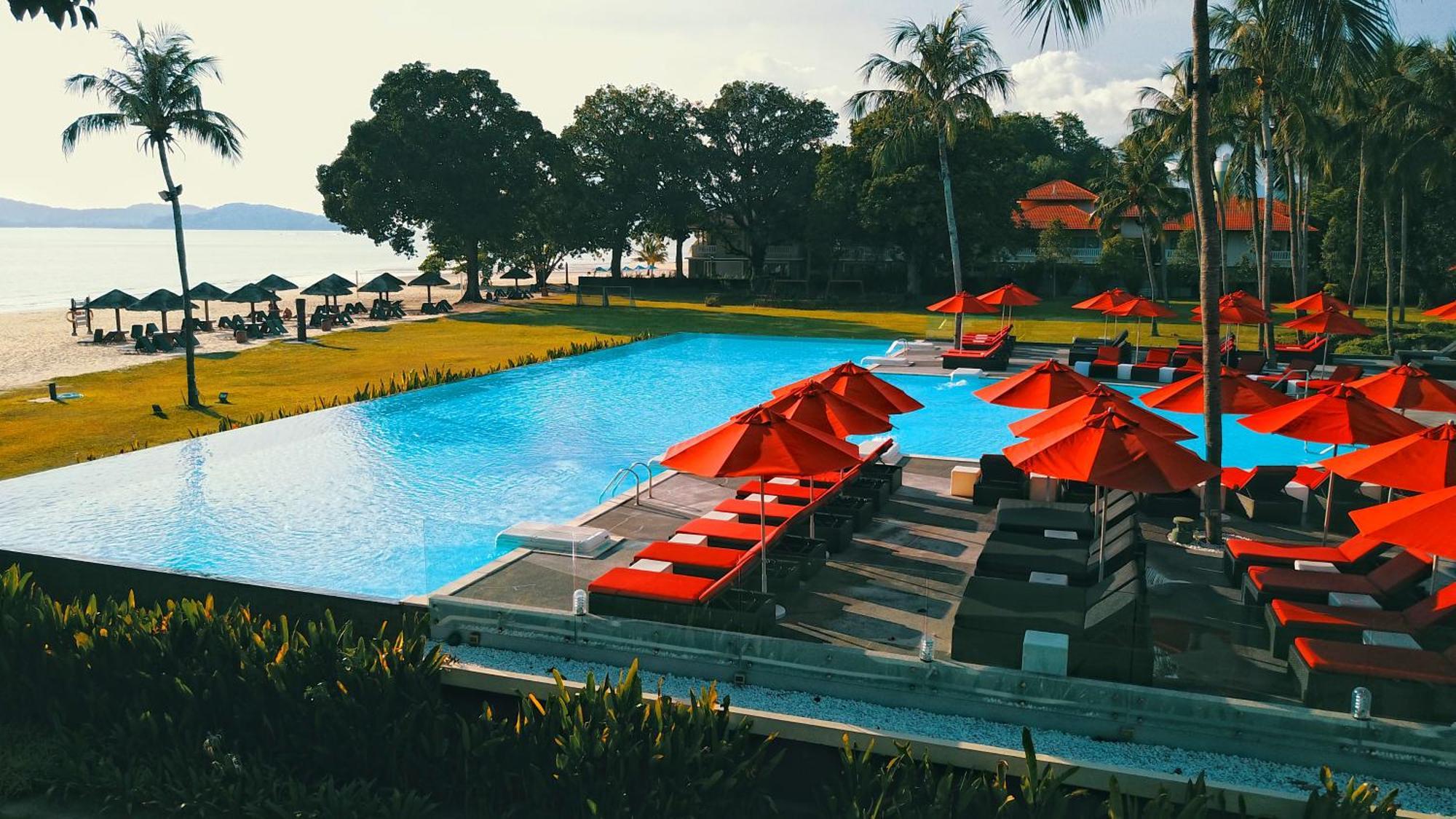 Holiday Villa Resort & Beachclub Langkawi Pantai Cenang  Eksteriør billede