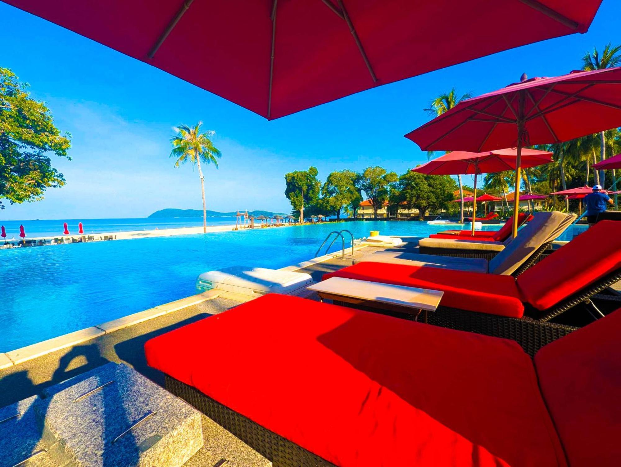 Holiday Villa Resort & Beachclub Langkawi Pantai Cenang  Eksteriør billede